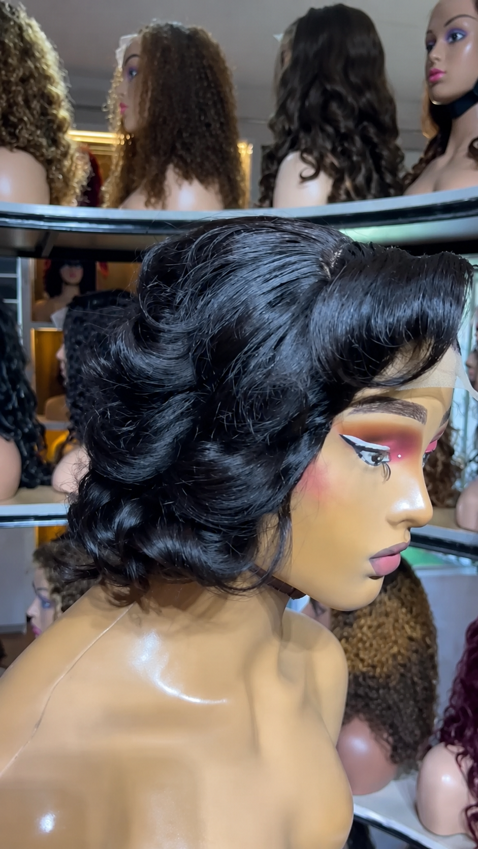 Short Egg Bounce wig - back view