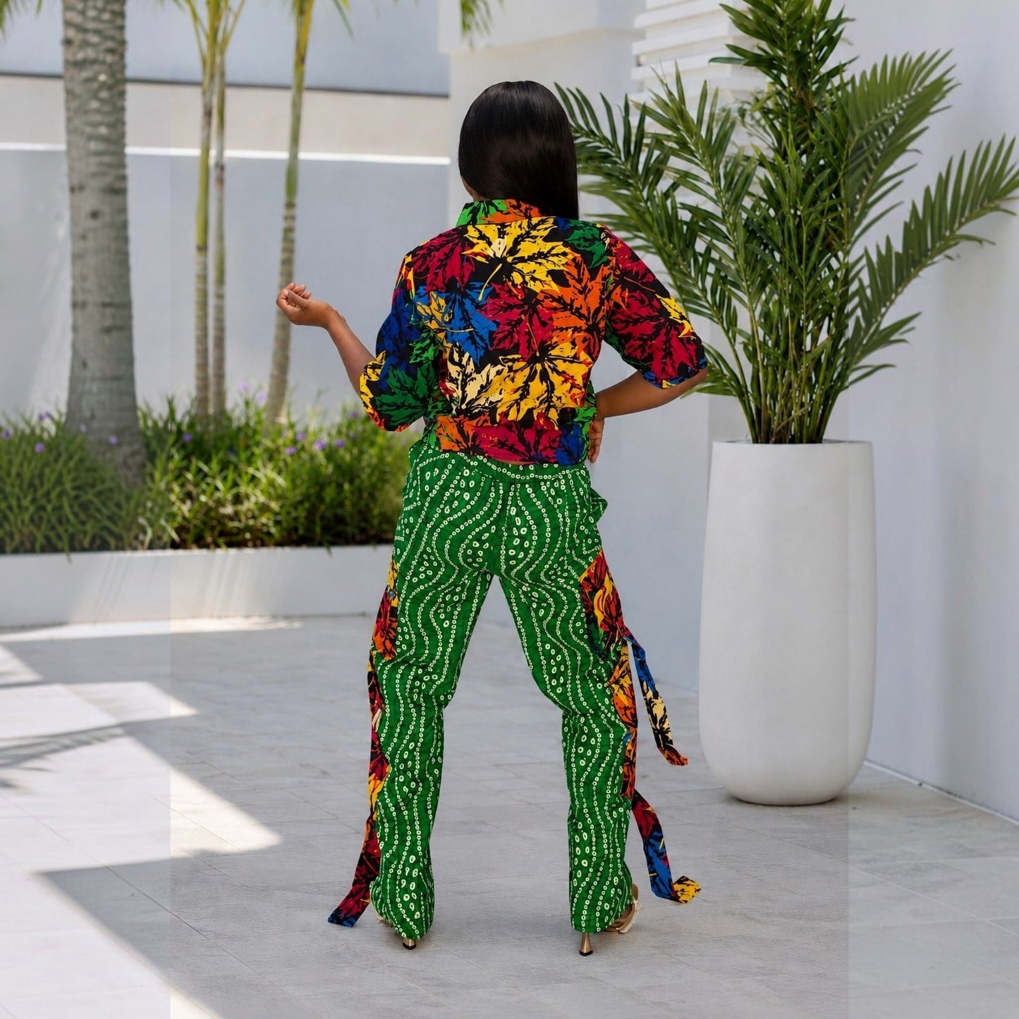 Roya Army Set - back view