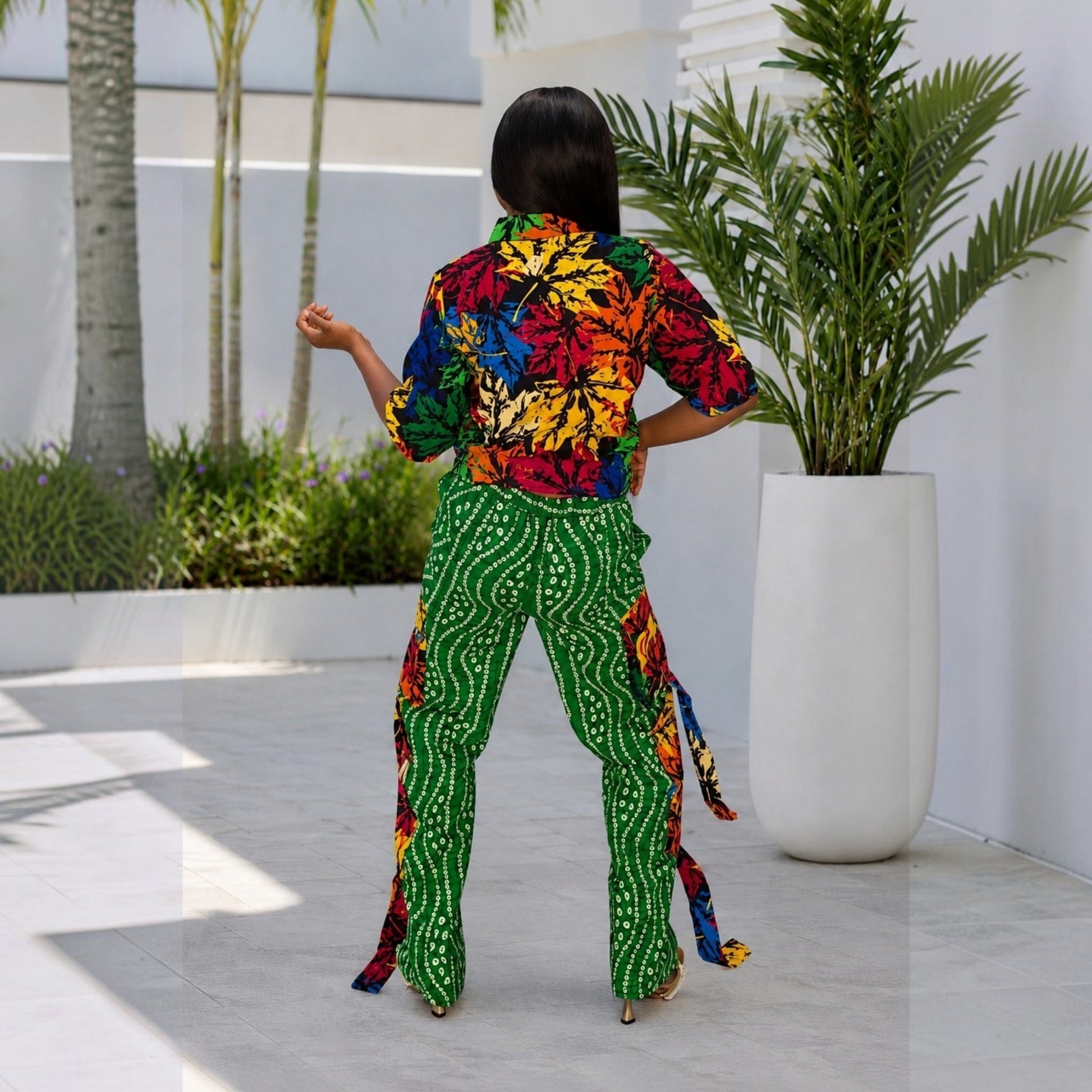 Roya Army Set - back view